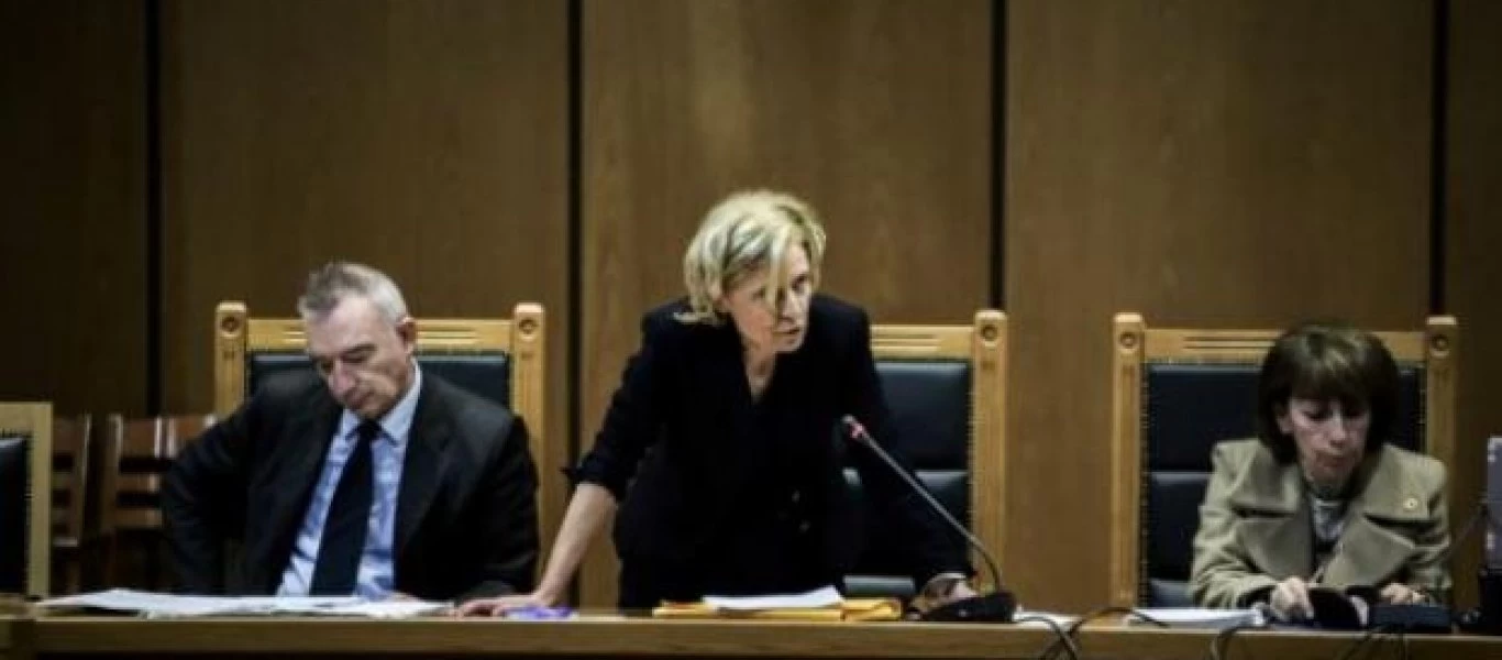 Ποια είναι η εισαγγελέας που ενώ πρότεινε την αθώωση των χρυσαυγιτών μετά δεν τους αναγνώρισε κανένα ελαφρυντικό